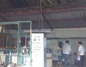 在唐榮電器現場對水質磷超標問題的檢測和指導